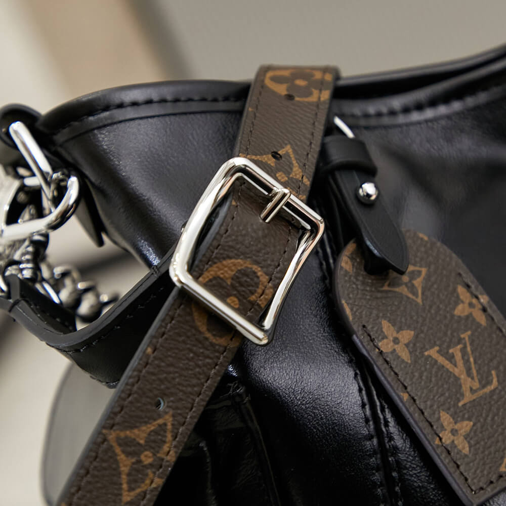 LV  CarryAll Cargo PM