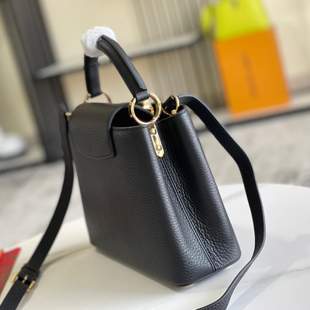 LV Capucines BB