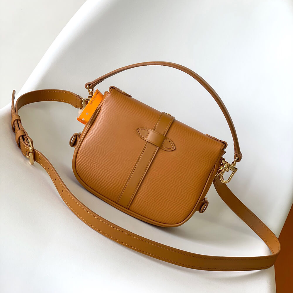 LV  Saumur BB