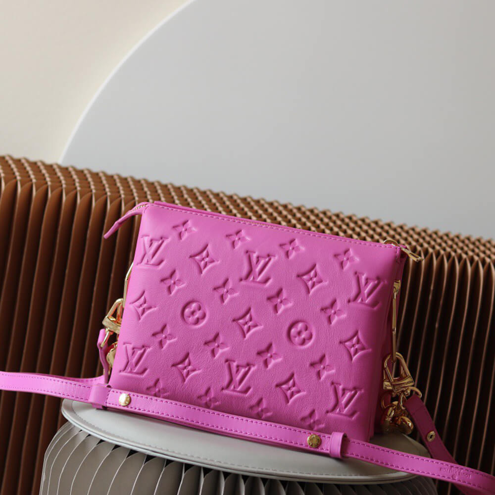 LV Coussin BB