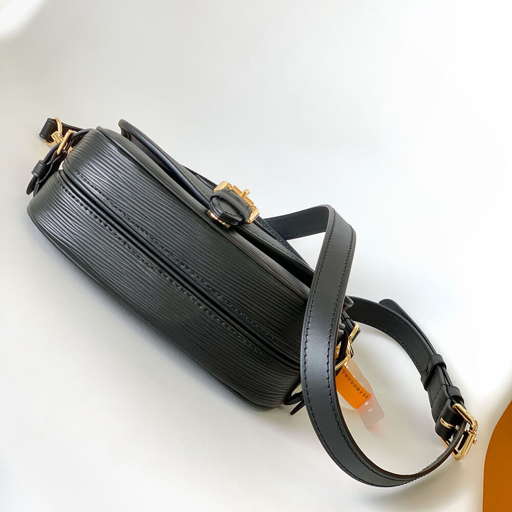 LV  Saumur BB