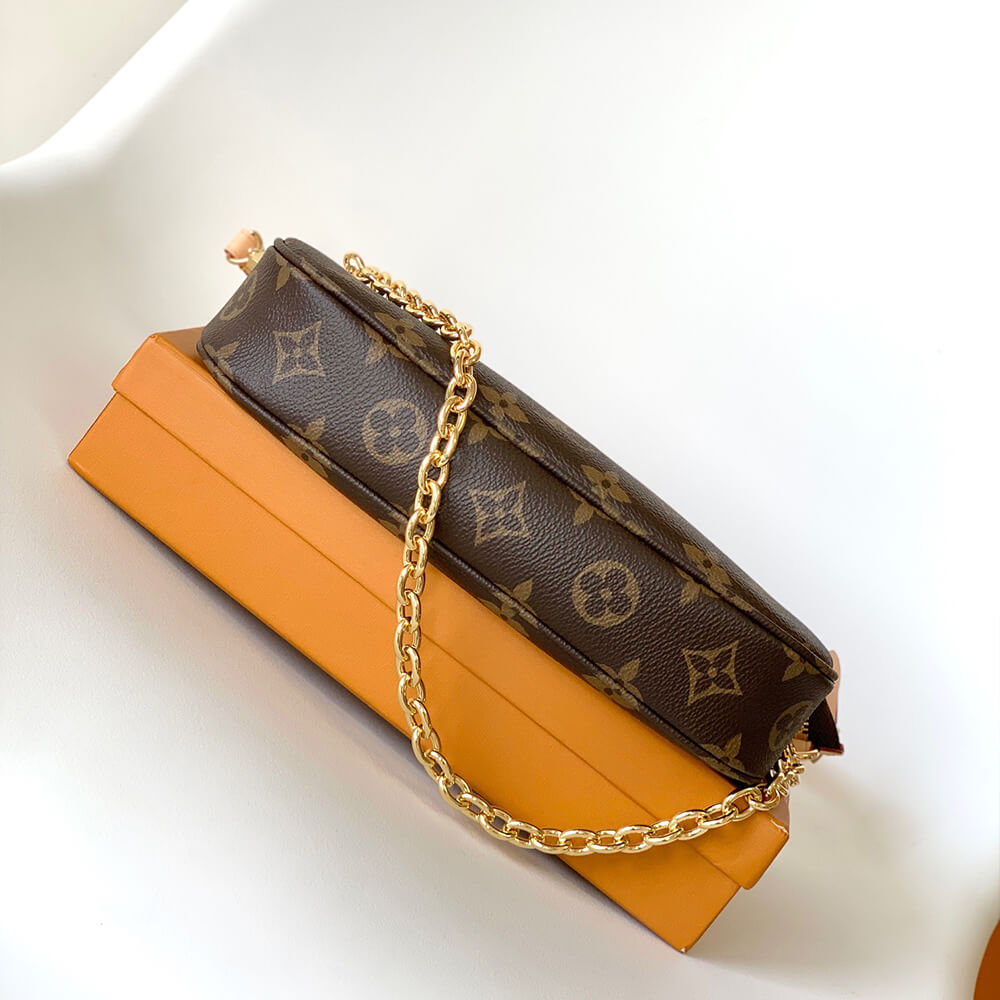 LV Pochette Accessoires