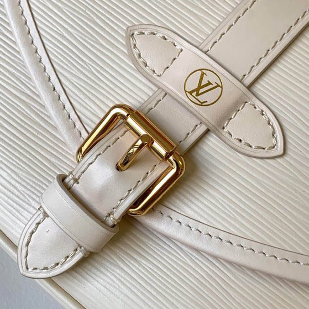 LV  Saumur BB