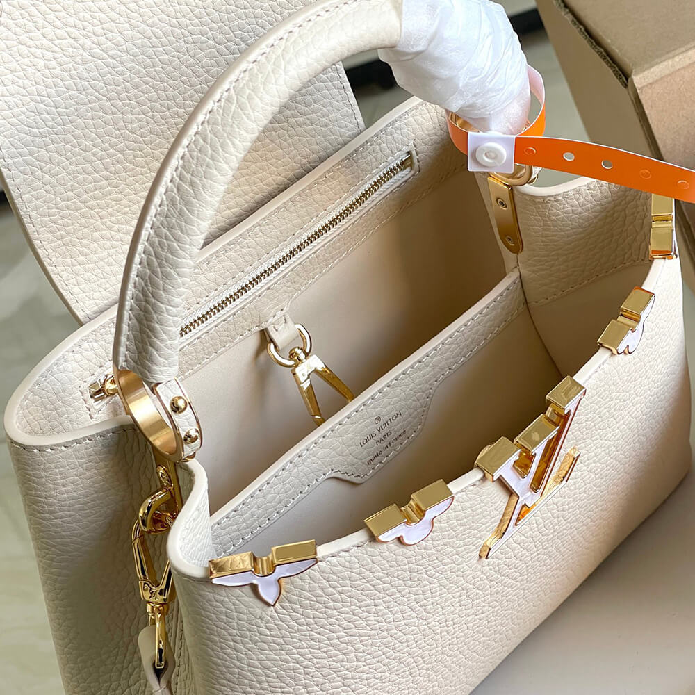 LV Capucines BB