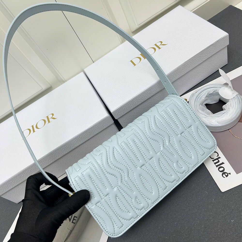 miss D*or flap bag