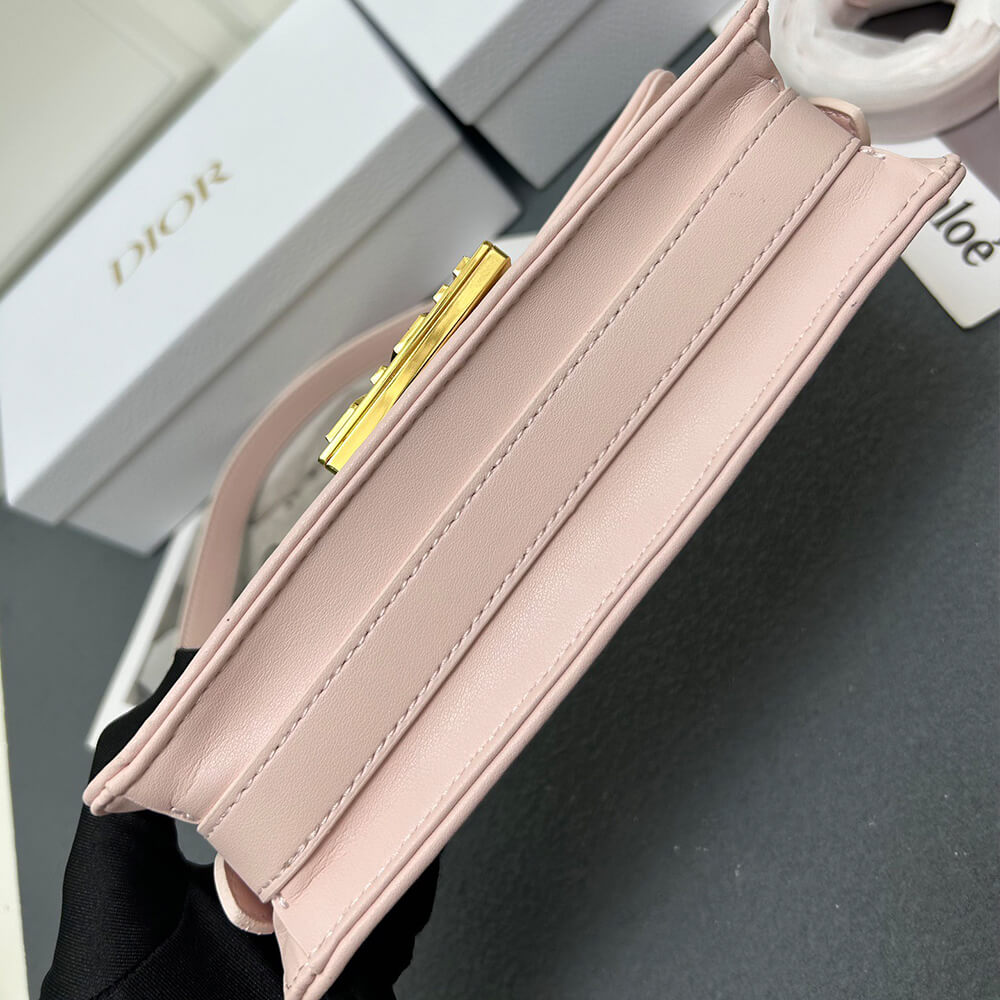 miss D*or flap bag