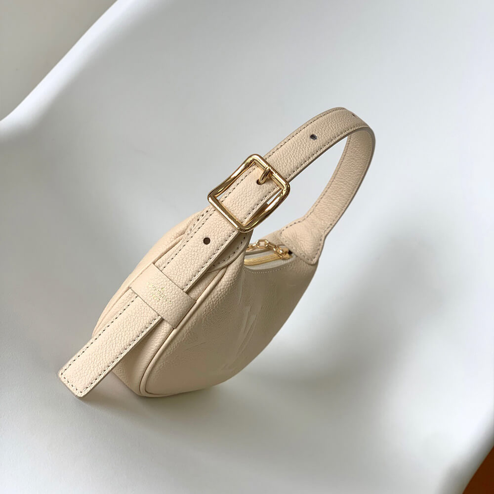 LV Mini Moon