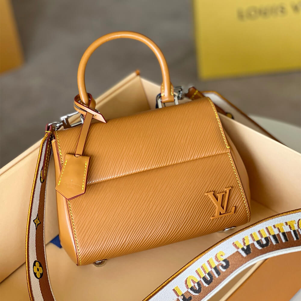 LV  Cluny Mini